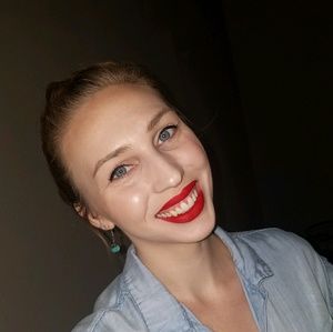 Meet your Posher, Catelyn